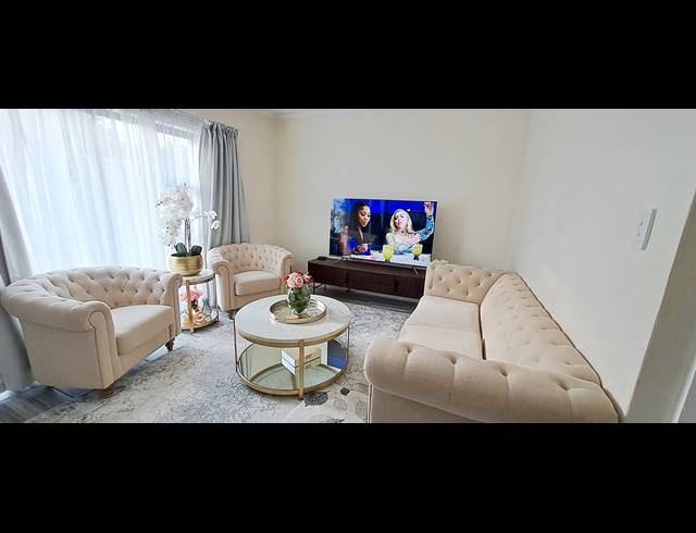 1 BEDROOM TOWNHOUSE RENTED IN MOUNT PLEASANT